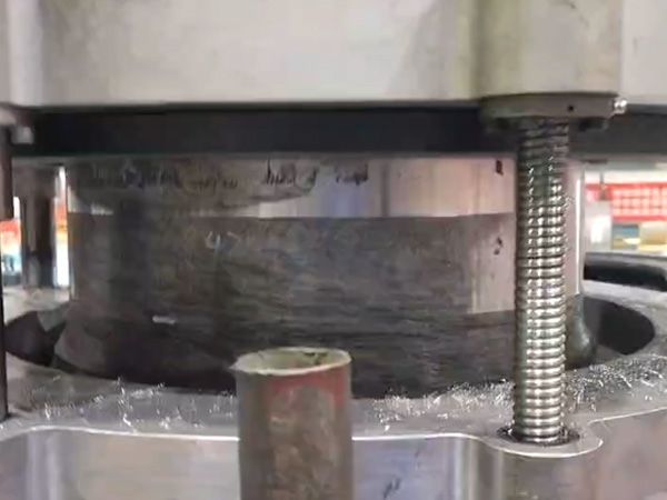 大唐乌沙山电厂中压插管椭圆在线加工（10.25-10.30）